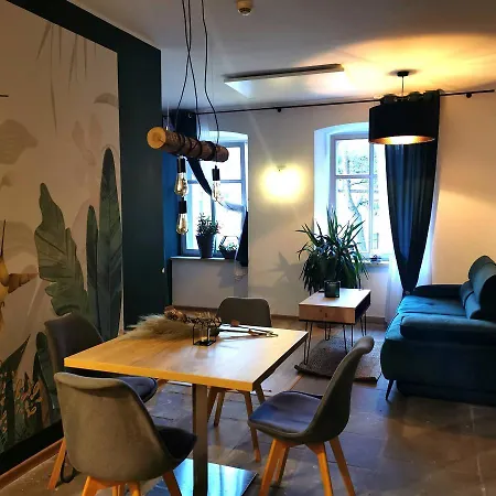 アパート Szmaragdowy イェレニャ・グーラ